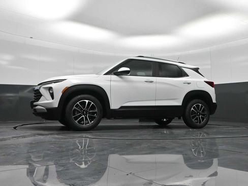 New 2026 Chevrolet TrailBlazer LT image 21