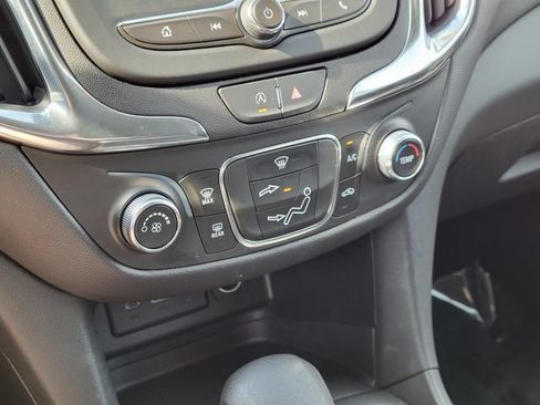 Used 2022 Chevrolet Equinox LT w/ LPO, Floor Liner Package FWD image 21