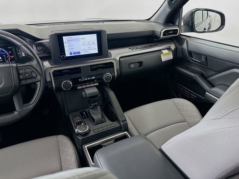 Certified 2025 Toyota Tacoma SR5 image 22
