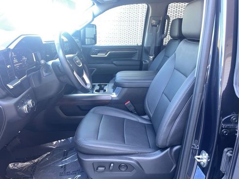 Used 2024 GMC Sierra 2500 SLT w/ Texas SLT Premium Package image 5