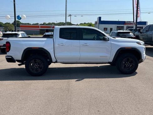 New 2025 GMC Canyon Elevation image 3