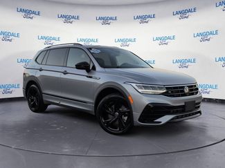 Used 2024 Volkswagen Tiguan SE R-Line w/ MDO Package, Three-Row video 2