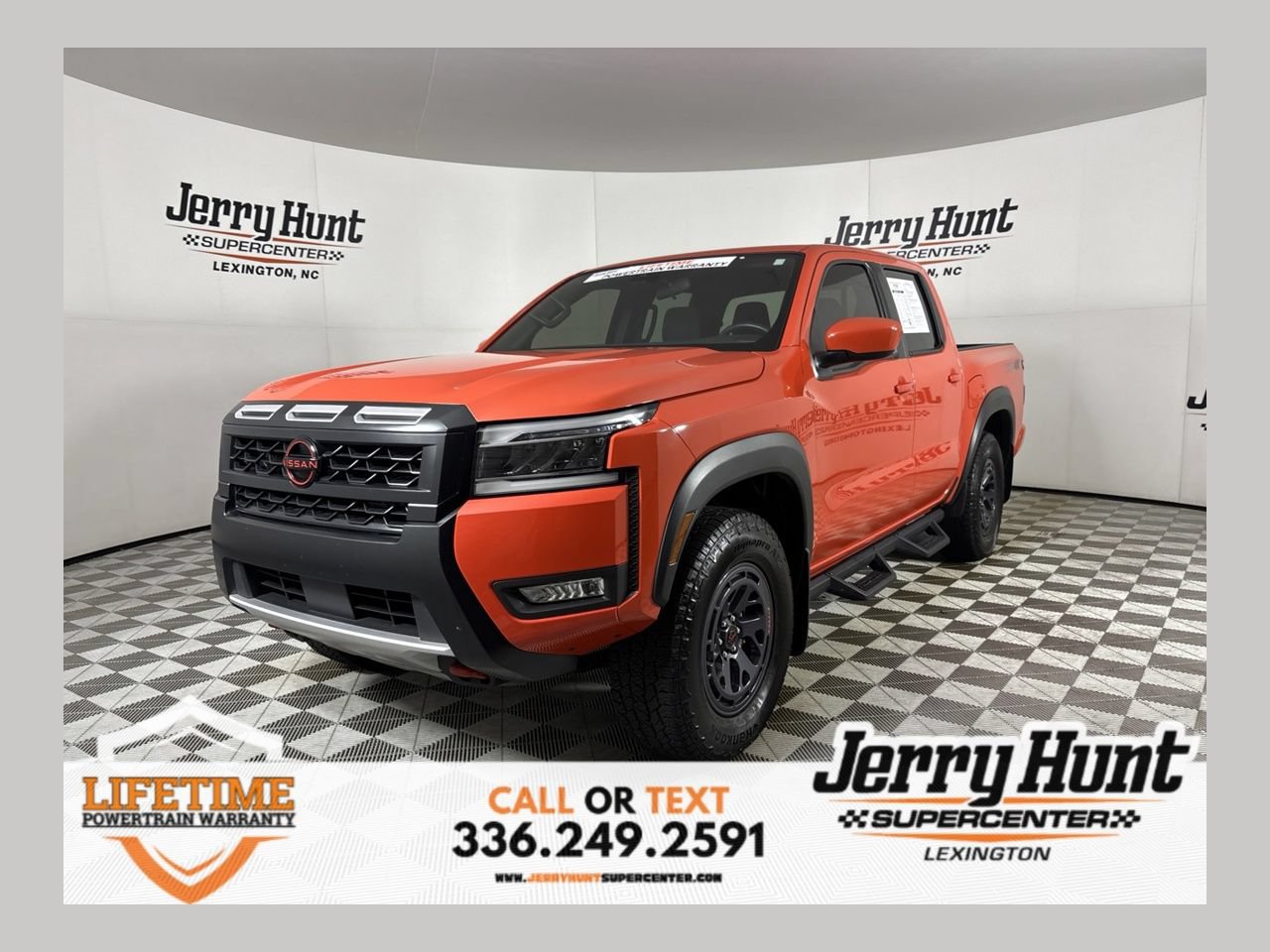 Used 2025 Nissan Frontier PRO-4X w/ Interior Protection Package AWD/4WD image 1
