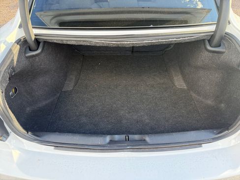 Used 2014 Dodge Charger SE image 16