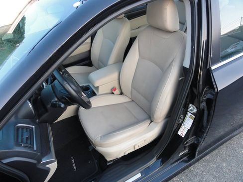 Used 2016 Subaru Legacy 2.5i Limited AWD/4WD image 38
