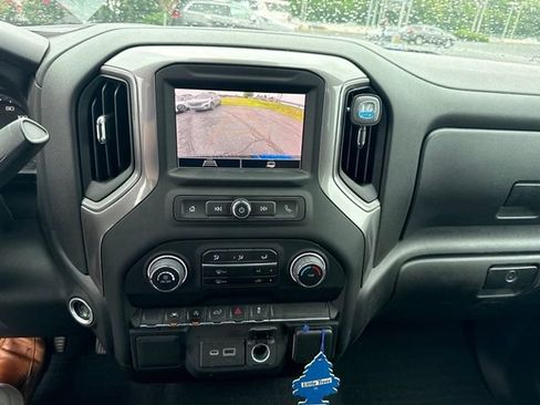 Used 2022 Chevrolet Silverado 1500 Custom w/ Rally Edition AWD/4WD image 19