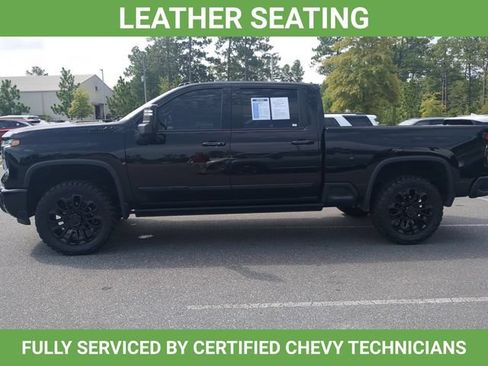Used 2026 Chevrolet Silverado 2500 High Country w/ Midnight Edition AWD/4WD image 10