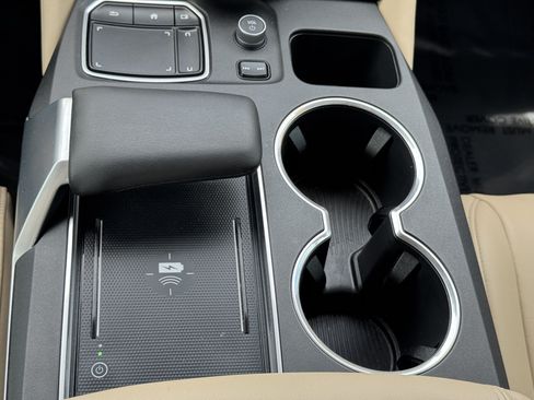 Used 2024 Acura MDX SH-AWD w/ Technology Package image 36