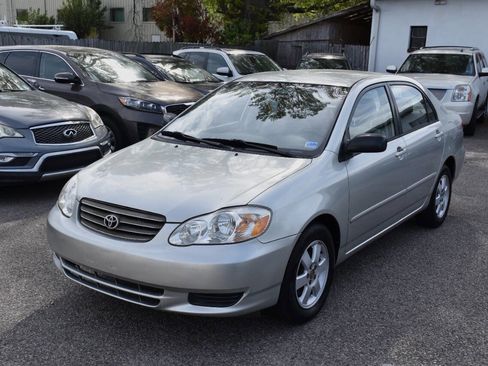 Used 2004 Toyota Corolla CE image 1