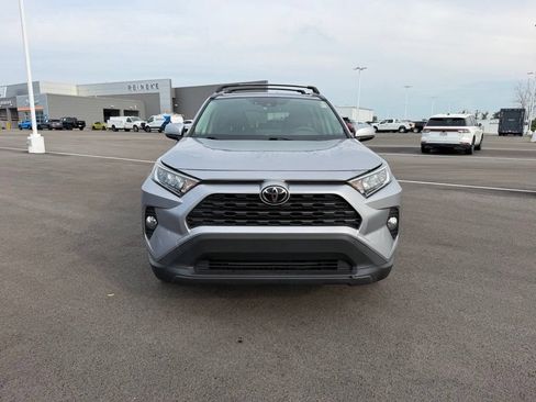 Used 2020 Toyota RAV4 XLE Premium AWD/4WD image 2