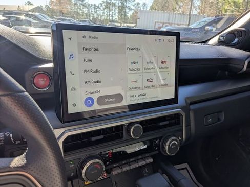 Used 2025 Toyota 4Runner TRD Sport image 17