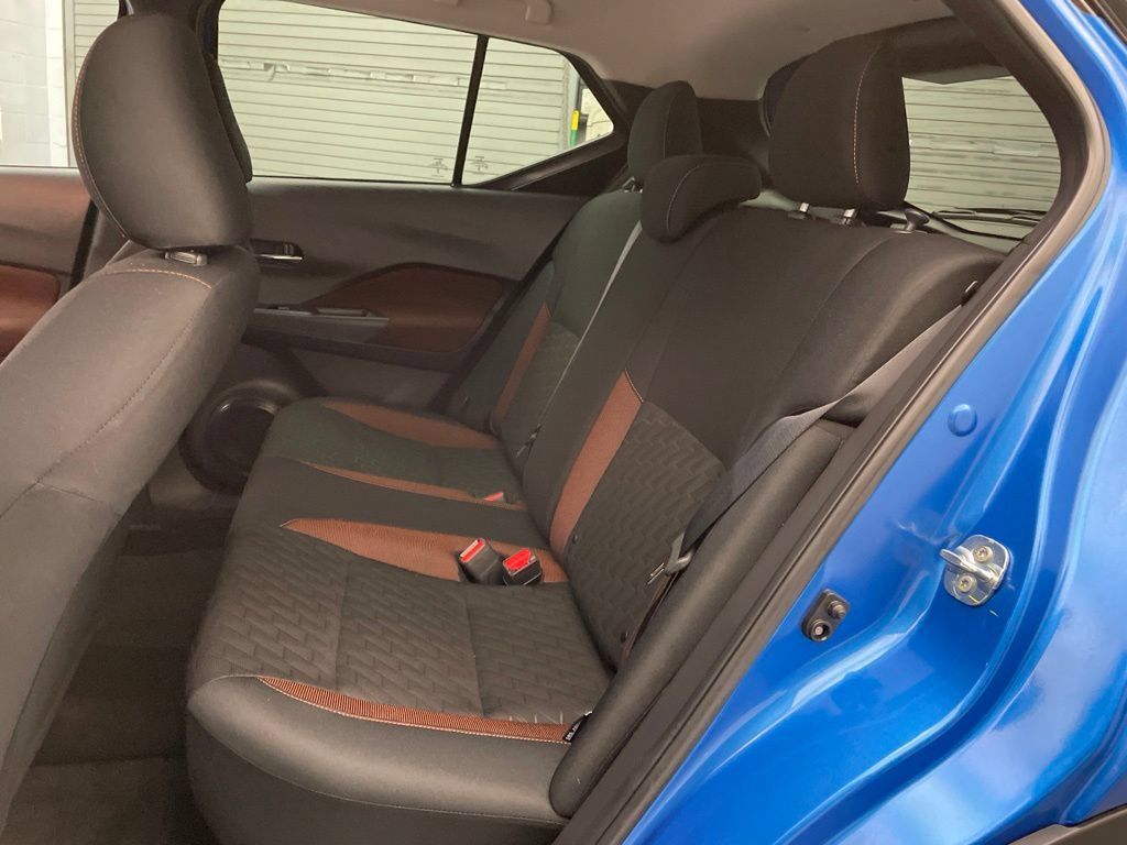 Used 2023 Nissan Kicks SR FWD image 22