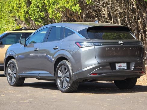 Used 2025 Nissan Murano SL AWD/4WD image 6
