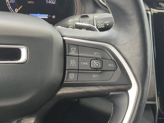 Used 2021 Jeep Grand Cherokee L Limited RWD image 34