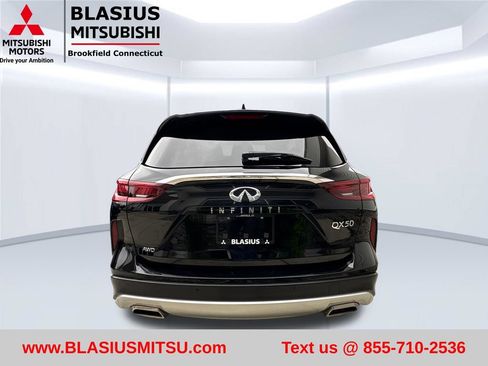 Used 2022 INFINITI QX50 Pure AWD/4WD image 10