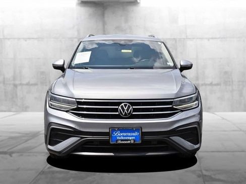 Certified 2023 Volkswagen Tiguan SE FWD image 4