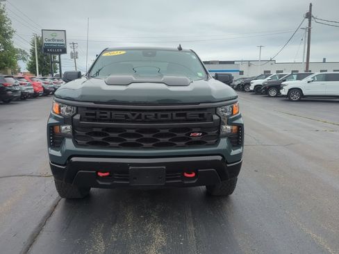 Certified 2025 Chevrolet Silverado 1500 Custom Trail Boss AWD/4WD image 3