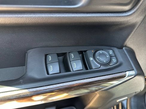 Used 2020 Chevrolet Silverado 1500 RST AWD/4WD image 14