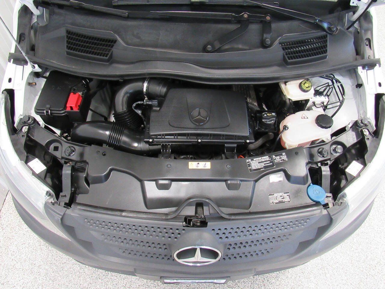 Used 2022 Mercedes-Benz Metris image 28