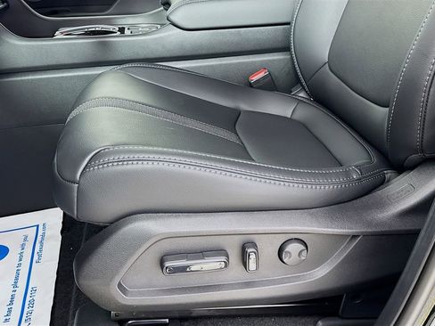 New 2026 Honda Pilot EX-L image 24