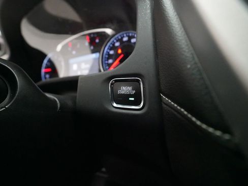 Used 2021 GMC Acadia SLT FWD image 31