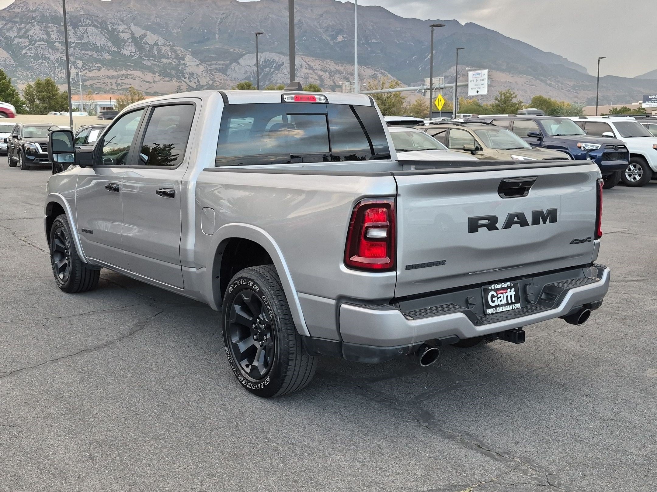 Used 2025 RAM 1500 Big Horn AWD/4WD image 5