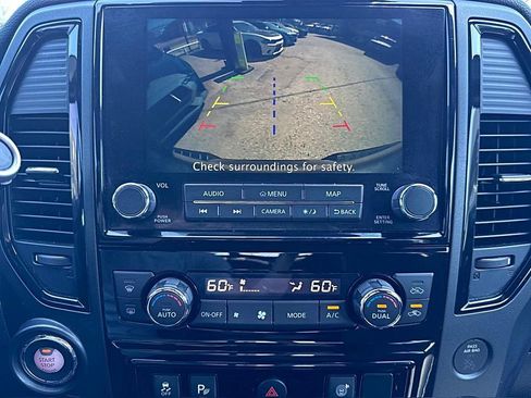 Used 2021 Nissan Titan PRO-4X w/ Pro-4x Utility Package AWD/4WD image 11