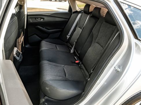 Used 2025 Honda Accord LX image 36