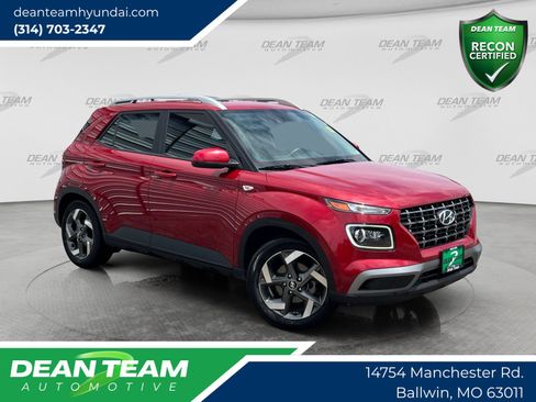 Used 2021 Hyundai Venue SEL w/ Premium Package FWD image 1