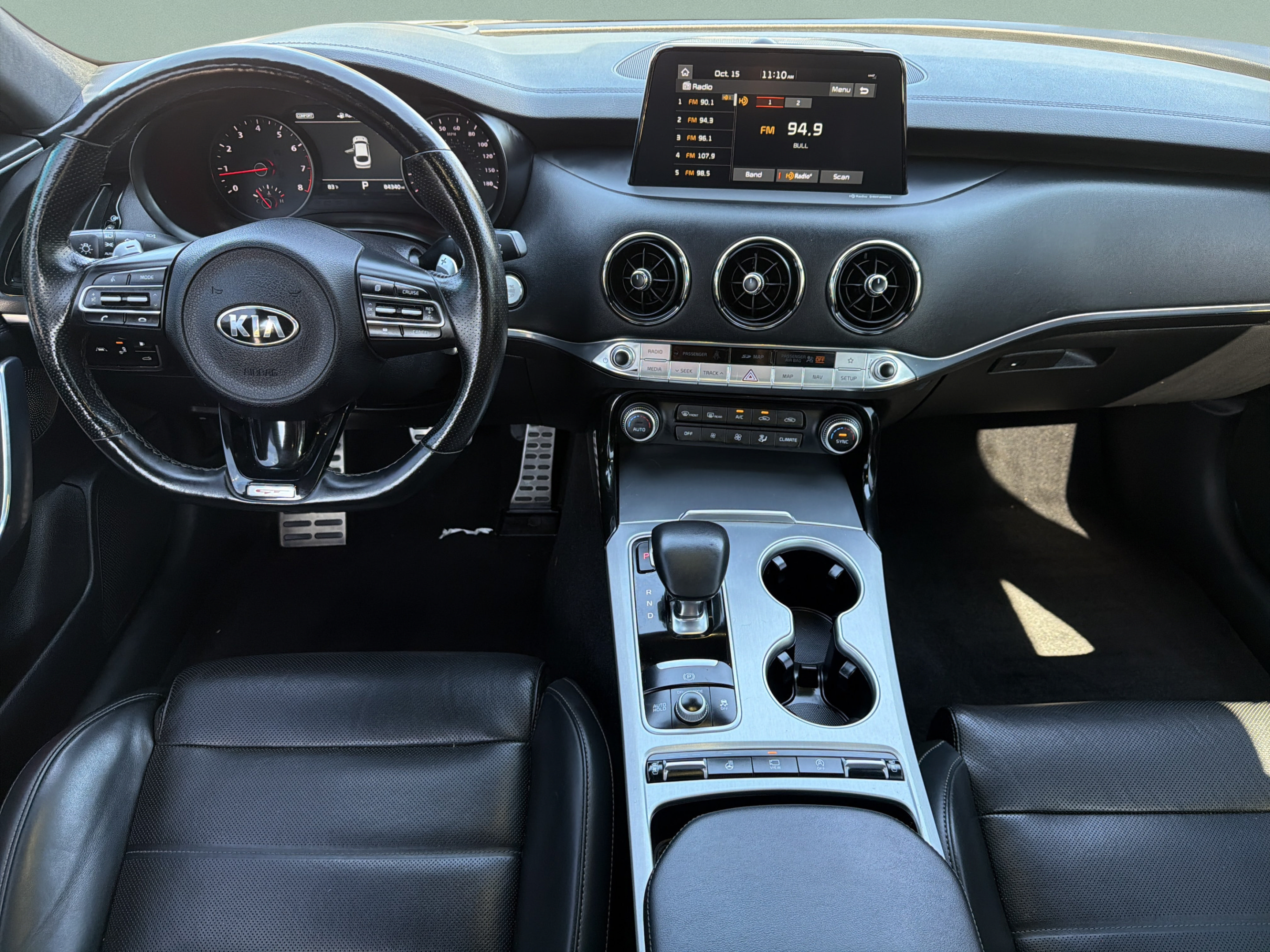Used 2020 Kia Stinger GT2 AWD/4WD image 2