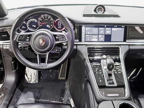 Used 2017 Porsche Panamera 4S image 16