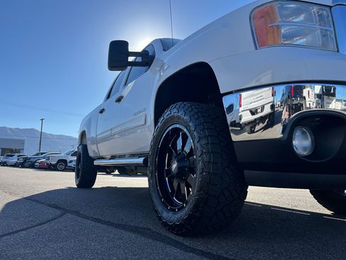 Used 2014 GMC Sierra 2500 SLE w/ SLE Preferred Package image 35