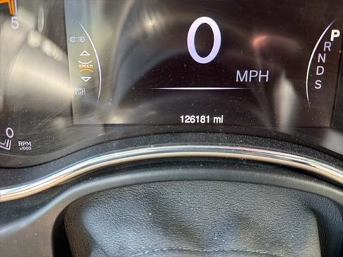 Used 2014 Jeep Grand Cherokee Overland w/ Advanced Technology Group image 48