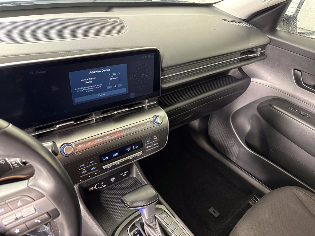 Used 2025 Hyundai Kona SEL FWD image 33