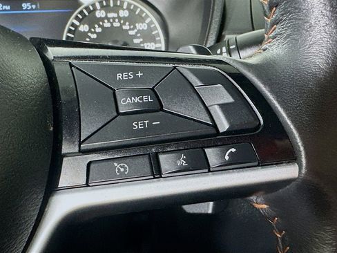 Used 2024 Nissan Altima 2.5 SR FWD image 22