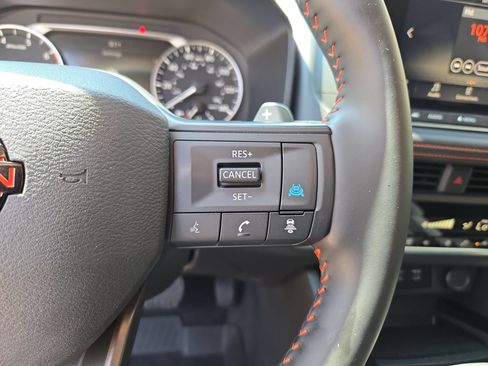 Certified 2025 Nissan Rogue SV AWD/4WD image 21