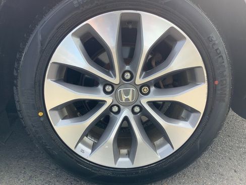 Used 2015 Honda Accord EX image 22