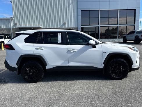 Used 2024 Toyota RAV4 XLE image 2