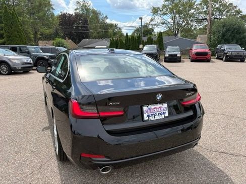 Used 2025 BMW 330i xDrive Sedan AWD/4WD image 2
