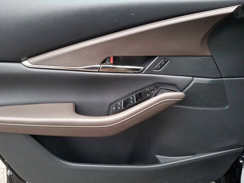 Certified 2023 MAZDA CX-30 AWD 2.5 S w/ Premium Package image 12