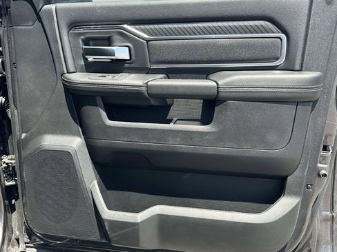 New 2026 RAM 3500 Big Horn AWD/4WD image 21