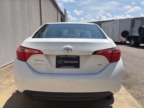 Used 2019 Toyota Corolla LE FWD image 4
