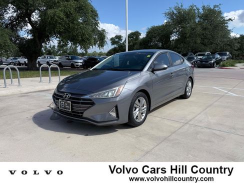 Used 2019 Hyundai Elantra SEL FWD image 1