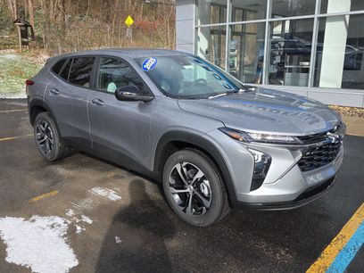 New 2025 Chevrolet Trax RS w/ Driver Confidence Package
