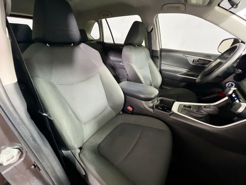 Used 2023 Toyota RAV4 LE image 30