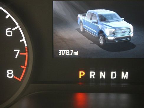 Used 2022 Ford F150 XL w/ Trailer Tow Package image 7