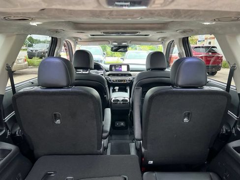 Certified 2022 Kia Telluride SX w/ SX Prestige Package AWD/4WD image 14