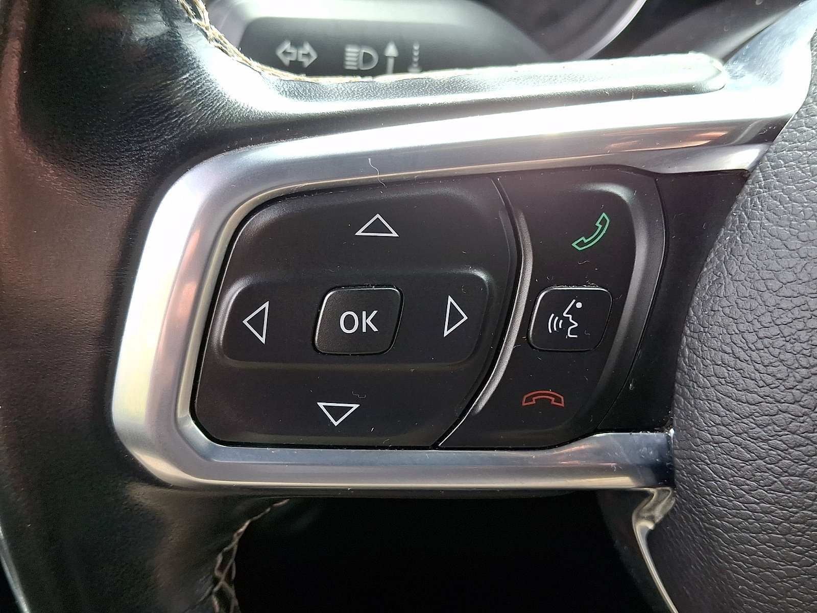 Used 2020 Jeep Gladiator Sport w/ Quick Order Package 24S AWD/4WD image 21
