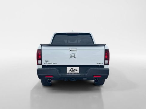 Certified 2023 Honda Ridgeline RTL image 5