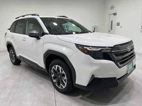 New 2026 Subaru Forester Premium AWD/4WD image 2